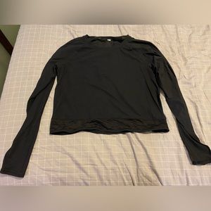 Lululemon long sleeve black shirt. Size medium.